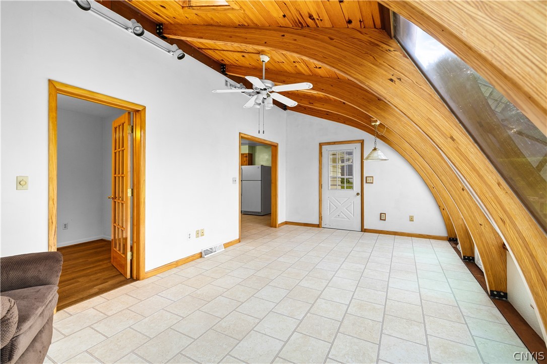 6 Roman Road New Hartford, NY 13413 - Photo 8 of 27