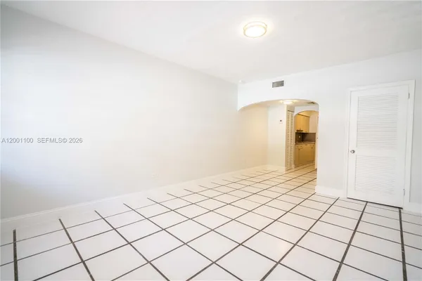 $1,500 | 400 81st Street, Unit 3, Miami Beach, FL 33141