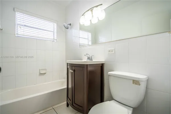 $1,500 | 400 81st Street, Unit 3, Miami Beach, FL 33141