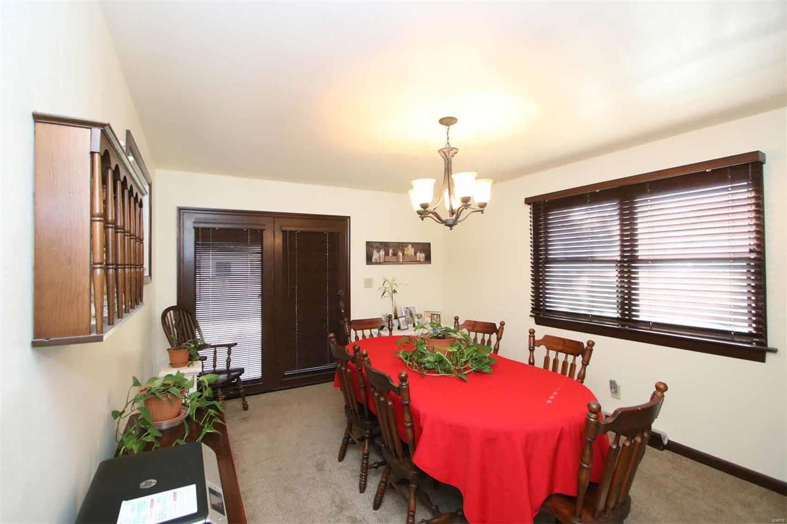 211 Cindy Street Brighton, IL 62012 - Photo 11 of 18 Gallery Image 11