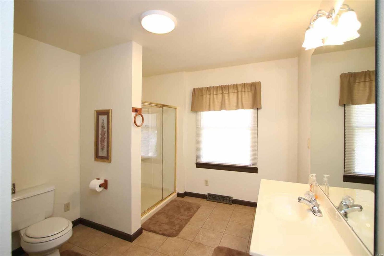 211 Cindy Street Brighton, IL 62012 - Photo 16 of 18 Gallery Image 16