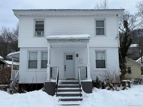 $1,900 | 21 Lake Street, Highland Falls, NY 10928