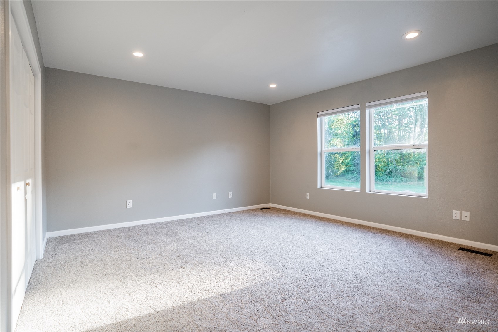 3825 Wiggins Road Southeast Olympia, WA 98501 - Photo 23 of 35 Gallery Image 23