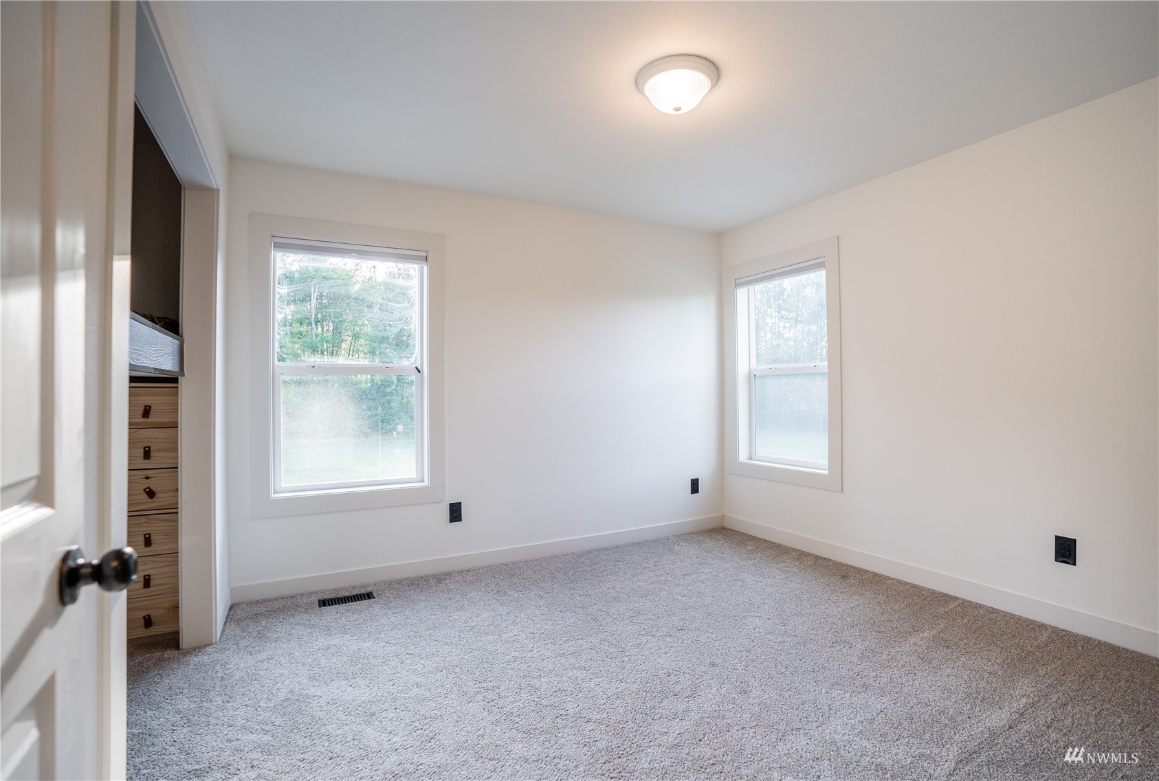 3825 Wiggins Road Southeast Olympia, WA 98501 - Photo 28 of 35 Gallery Image 28