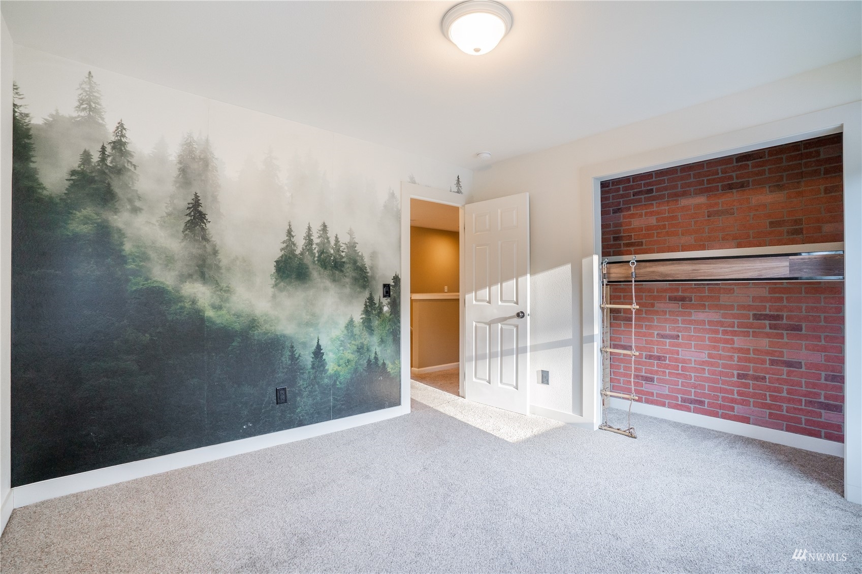 3825 Wiggins Road Southeast Olympia, WA 98501 - Photo 29 of 35 Gallery Image 29