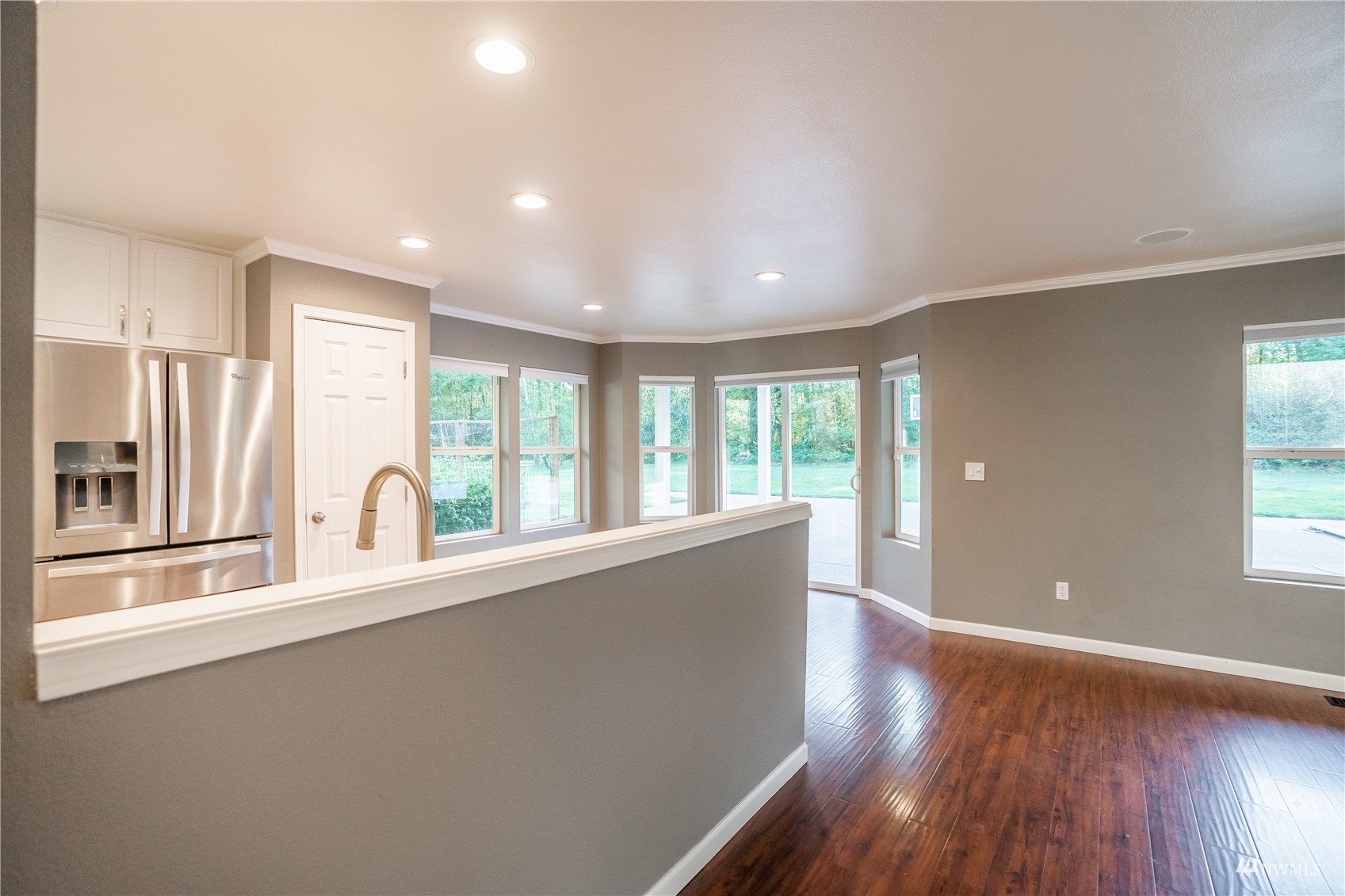 3825 Wiggins Road Southeast Olympia, WA 98501 - Photo 10 of 35 Gallery Image 10