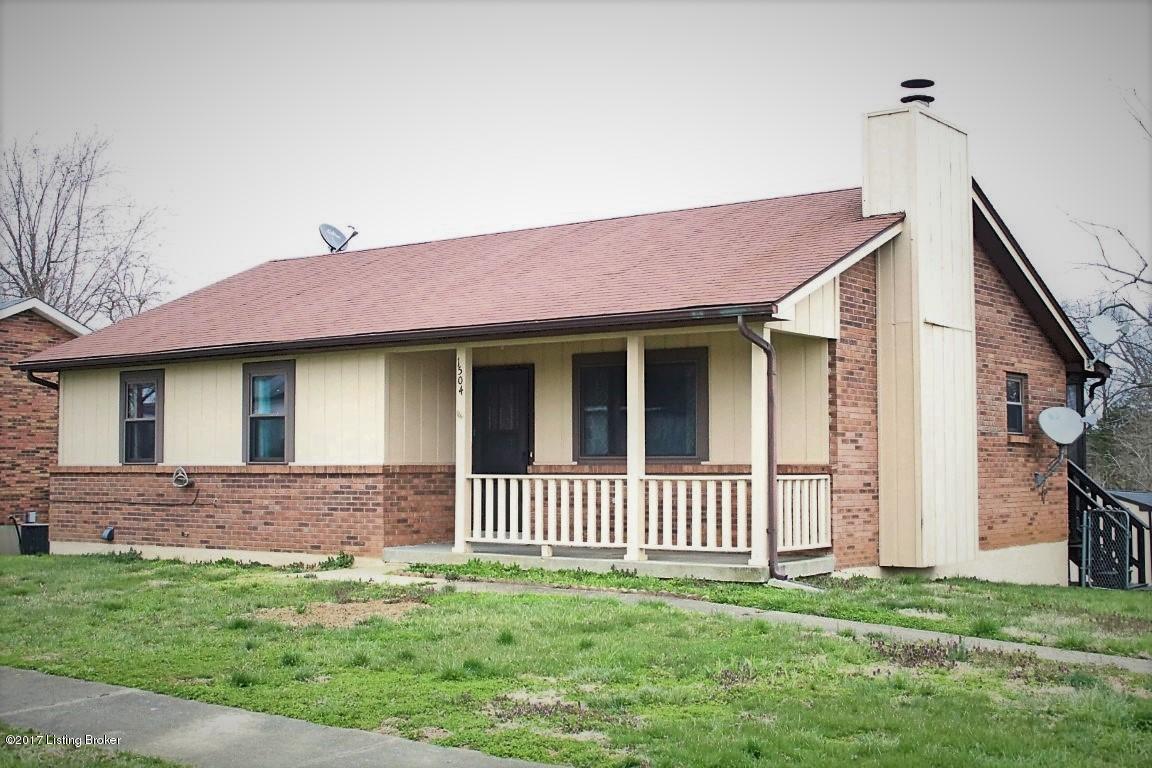 1504 West Elm Road Radcliff, KY 40160 - Photo 2 of 35 Front c
