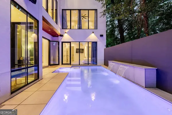 a view of an entryway with a house