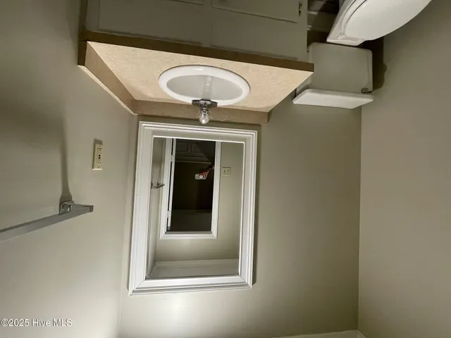 $1,000 | 1105 Grovemont Drive, Unit C 5, Greenville, NC 27834