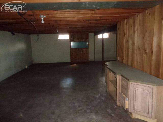 8191 Arbela Road Millington, MI 48746 - Photo 11 of 13 20877469-10.JPG