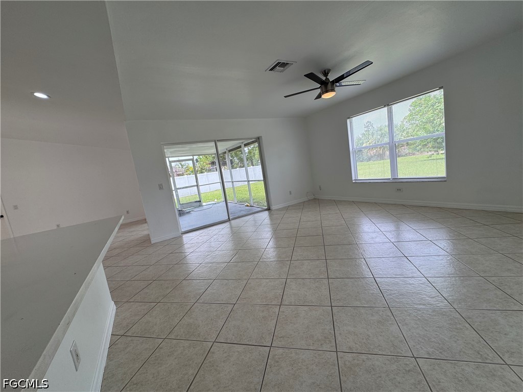 15627 Spring Line Lane Fort Myers, FL 33905 - Photo 8 of 29