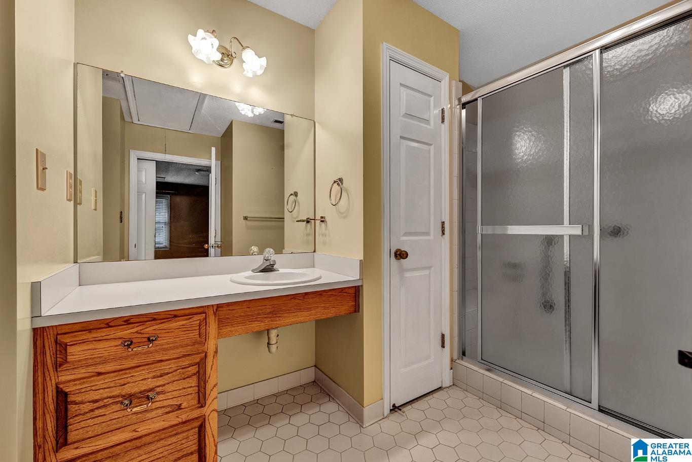 4812 Sulphur Springs Road Birmingham, AL 35226 - Photo 32 of 64