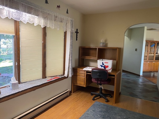 81 North 17th Road Lostant, IL 61334 - Photo 10 of 16 a workspace with furniture and a window