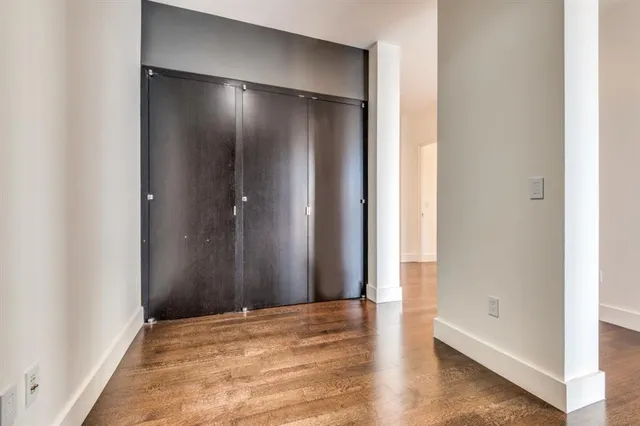 $5,300 | 2200 Victory Avenue, Unit 2007, Dallas, TX 75202