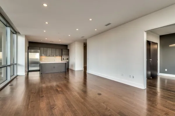 $5,300 | 2200 Victory Avenue, Unit 2007, Dallas, TX 75202