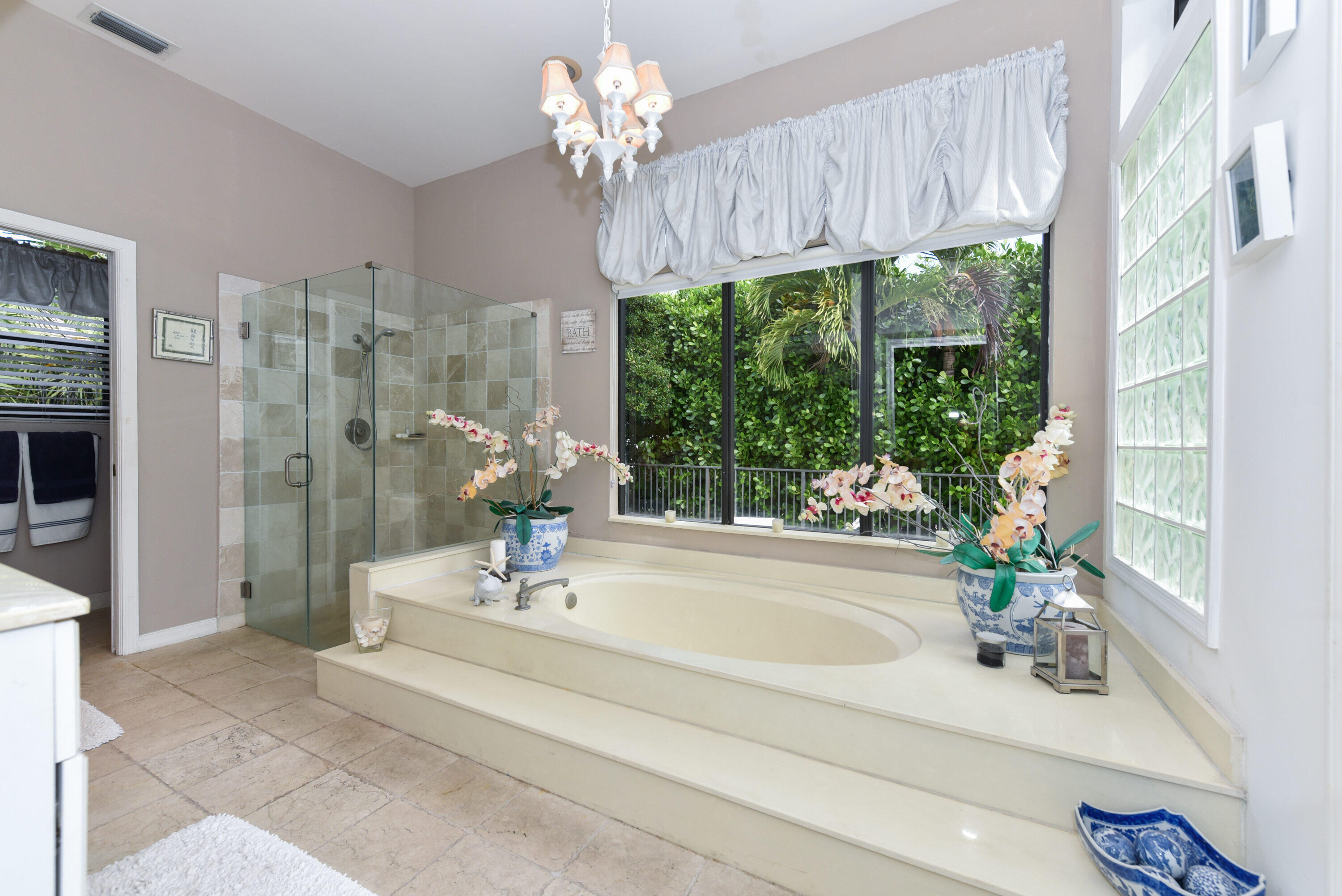 2551 Northwest 46th Street Boca Raton, FL 33434 - Photo 20 of 55 2551 NW 46th St Boca Raton FL-print-019-