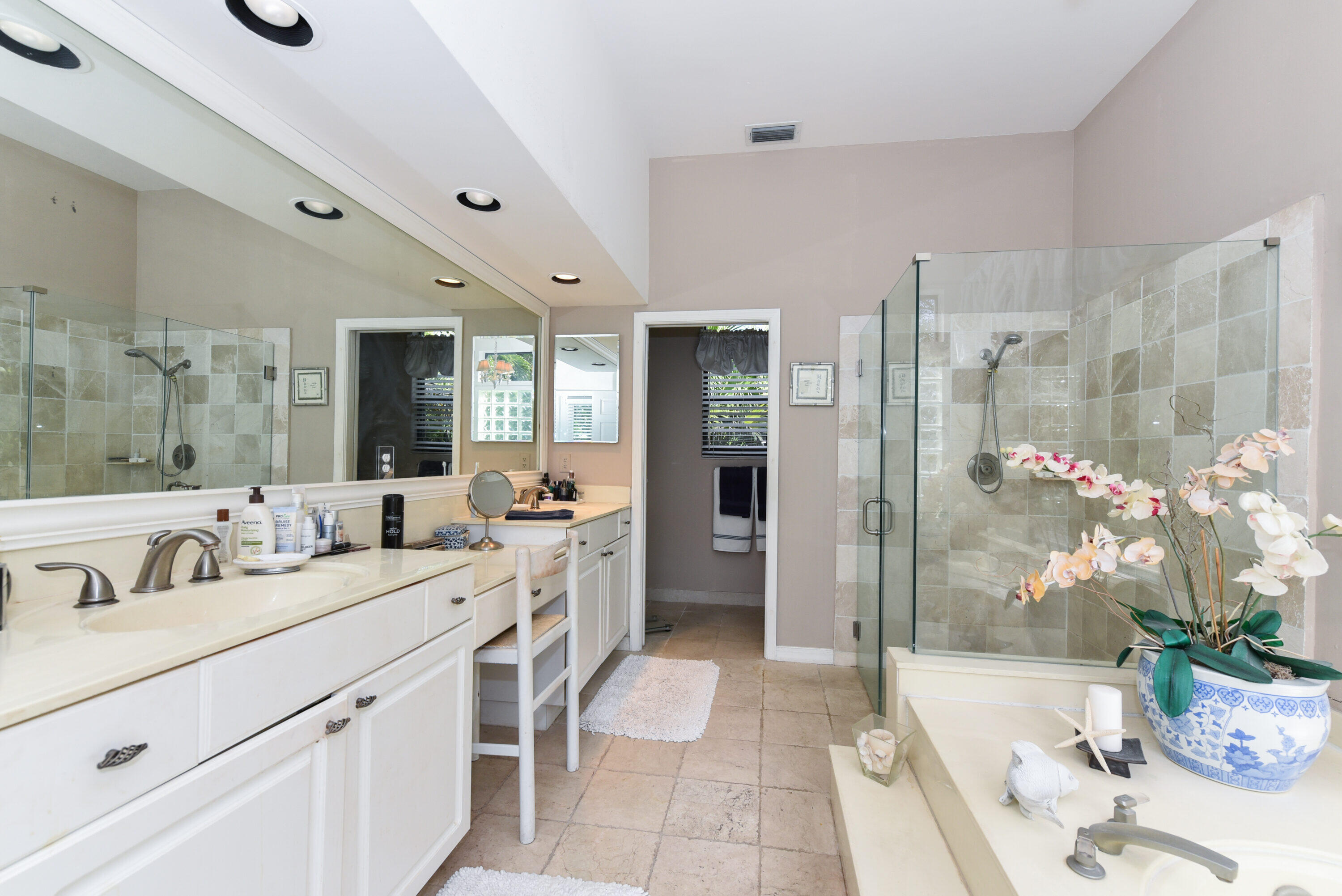 2551 Northwest 46th Street Boca Raton, FL 33434 - Photo 21 of 55 2551 NW 46th St Boca Raton FL-print-020-