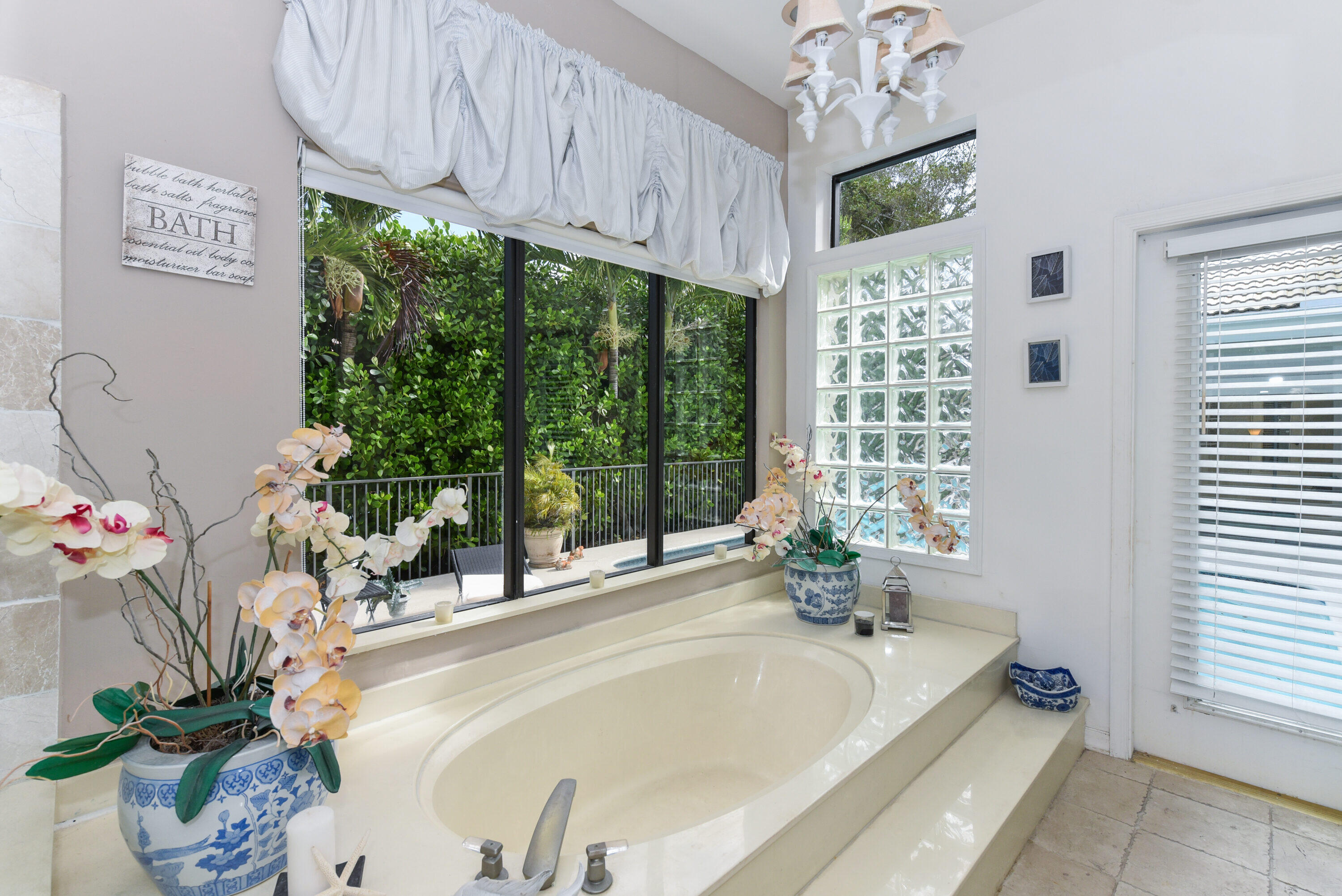 2551 Northwest 46th Street Boca Raton, FL 33434 - Photo 23 of 55 2551 NW 46th St Boca Raton FL-print-022-