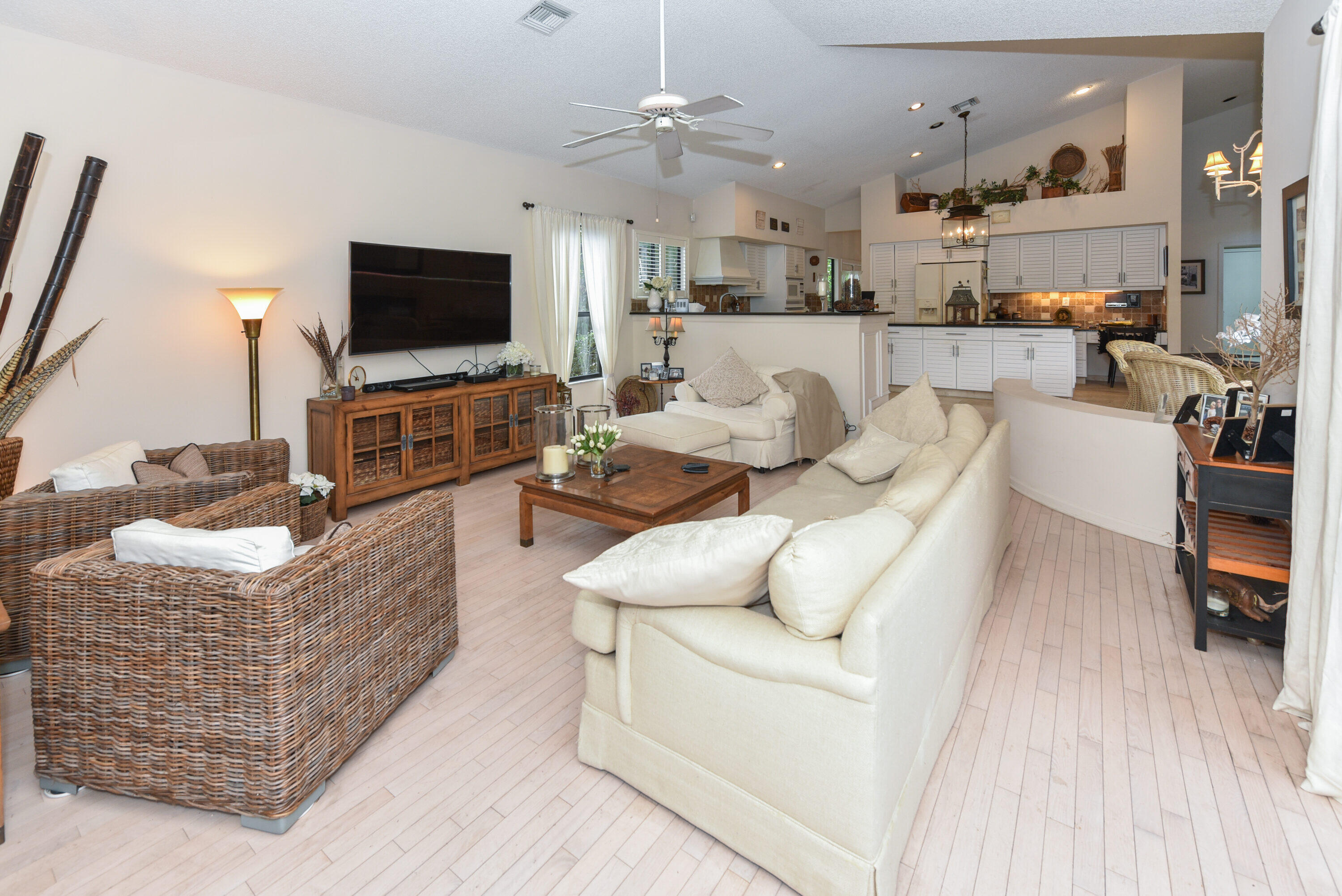 2551 Northwest 46th Street Boca Raton, FL 33434 - Photo 39 of 55 2551 NW 46th St Boca Raton FL-print-038-