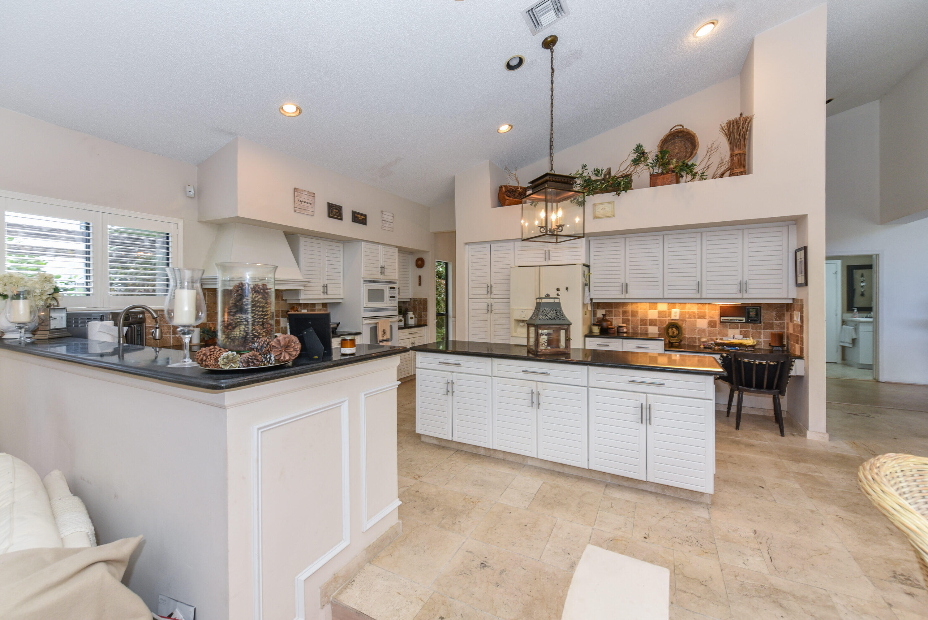 2551 Northwest 46th Street Boca Raton, FL 33434 - Photo 40 of 55 2551 NW 46th St Boca Raton FL-print-039-