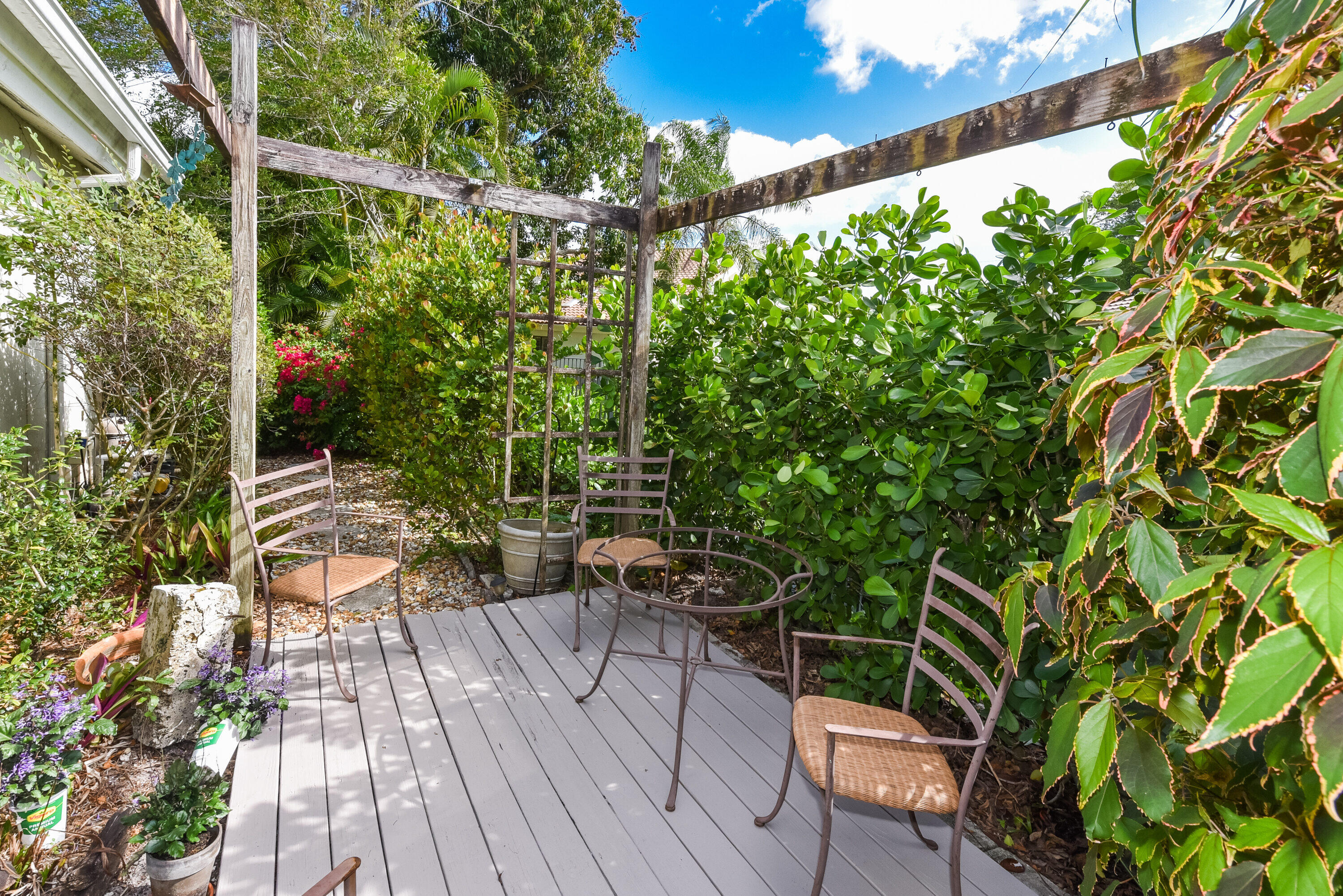2551 Northwest 46th Street Boca Raton, FL 33434 - Photo 43 of 55 2551 NW 46th St Boca Raton FL-print-042-