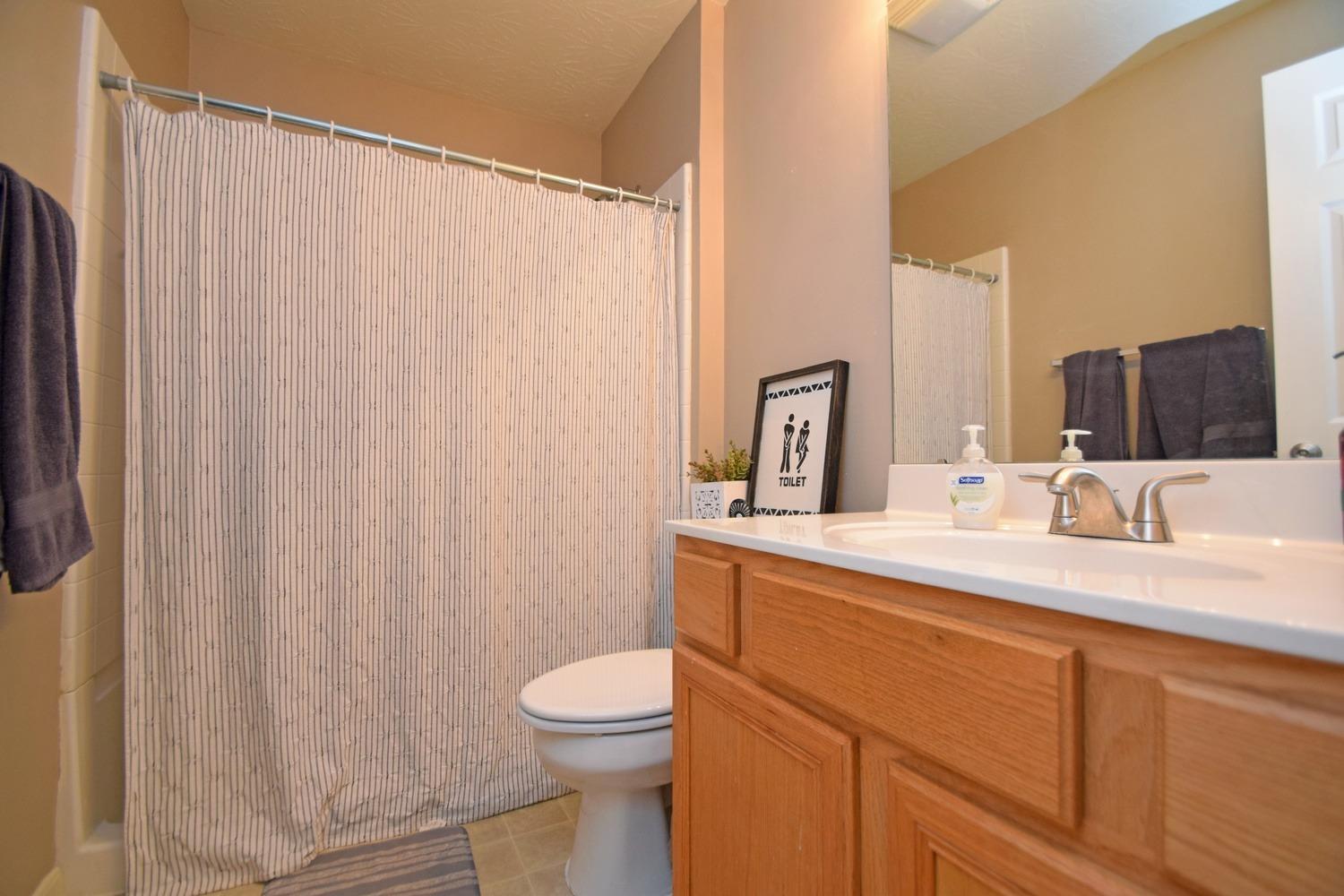 4561 Foley Road, Unit 9 Cincinnati, OH 45238 - Photo 11 of 17 Gallery Image 11