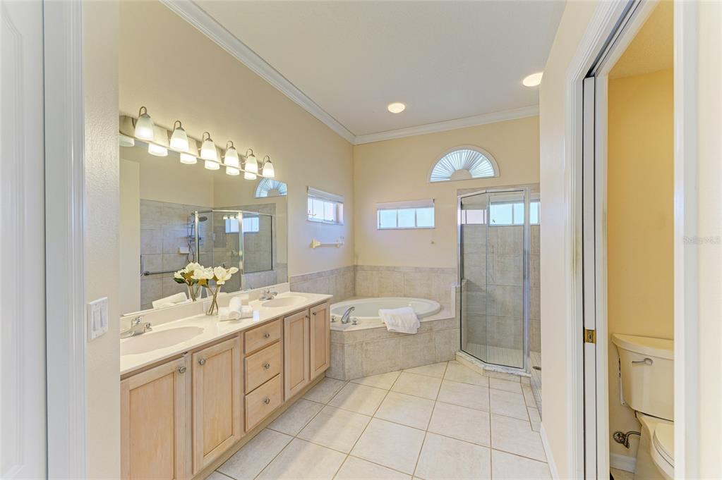 1036 Oak Meadow Lane Osprey, FL 34229 - Photo 30 of 71