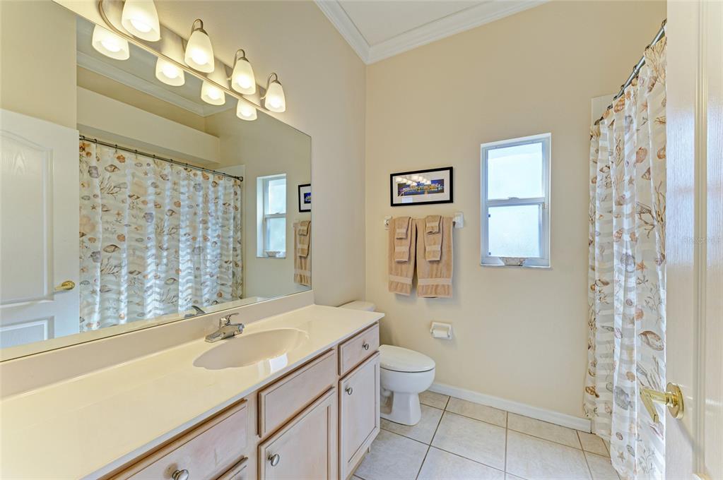 1036 Oak Meadow Lane Osprey, FL 34229 - Photo 37 of 71