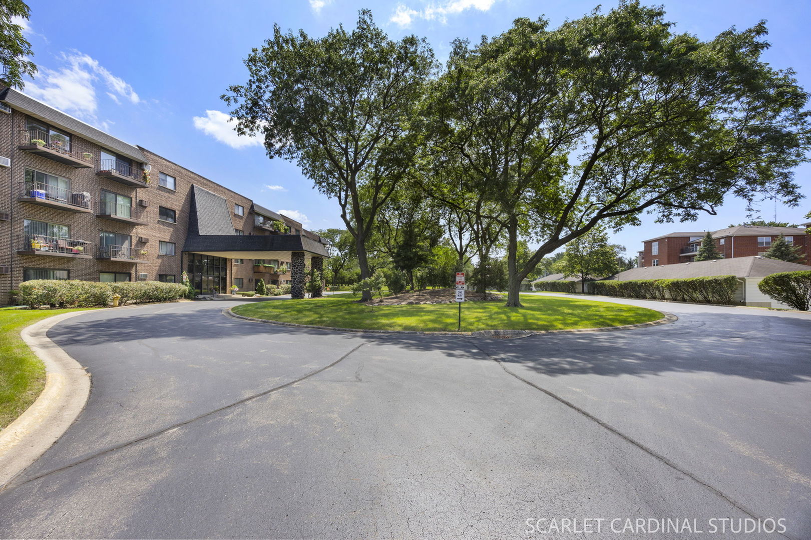 235 North Mill Road, Unit 204B Addison, IL 60101 - Photo 2 of 11 Gallery Image 2