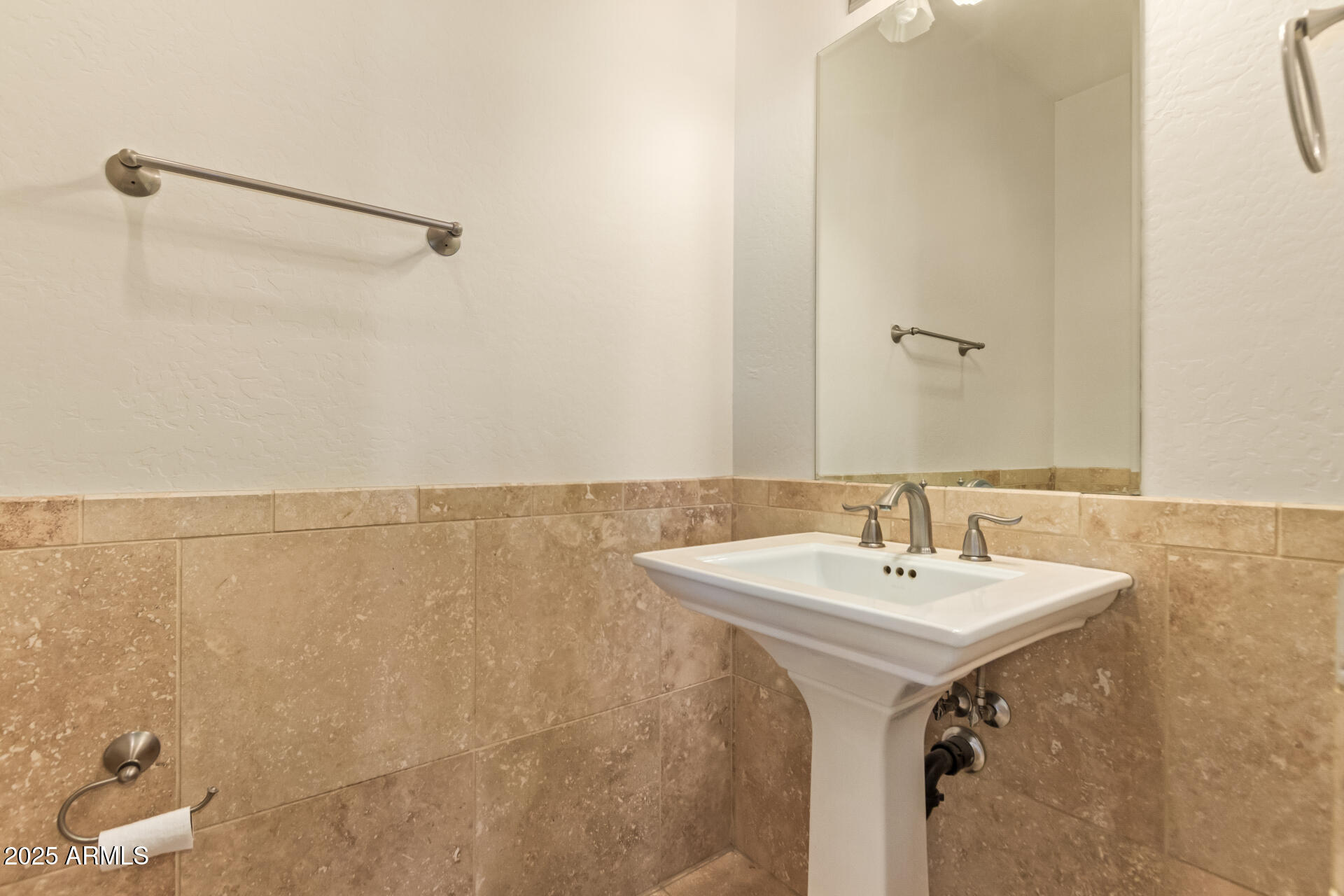 945 North Mountain View Road Apache Junction, AZ 85119 - Photo 18 of 53 20 - Mountain View