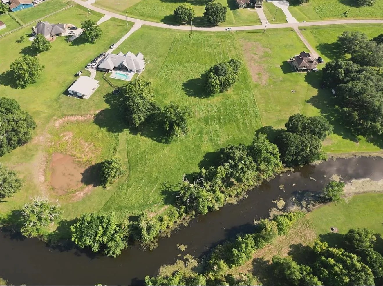 1223 Mill Road Angleton, TX 77515 - Photo 4 of 6