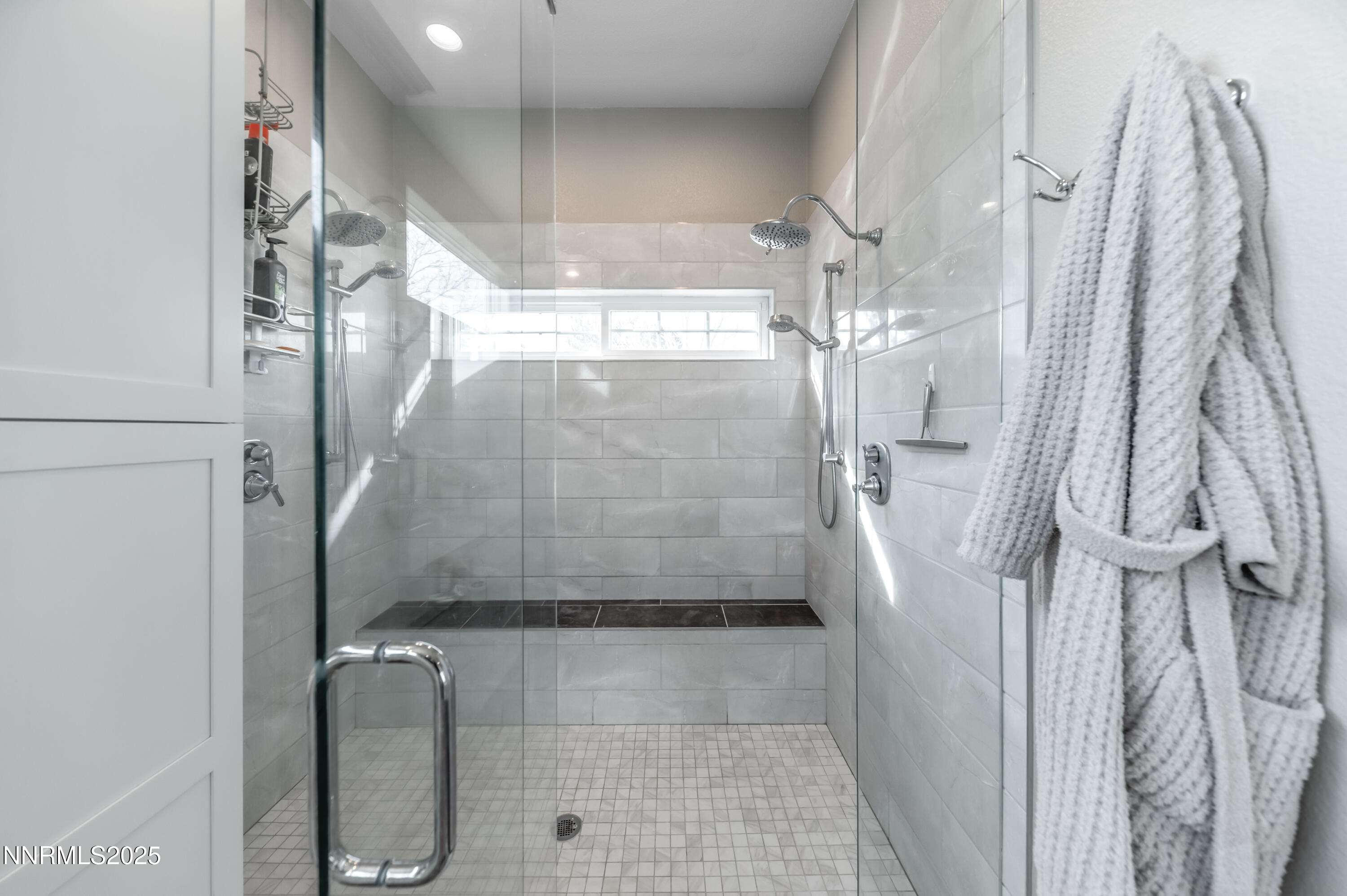 30 Calla Lily Court Reno, NV 89511 - Photo 18 of 34 a bathroom with a shower