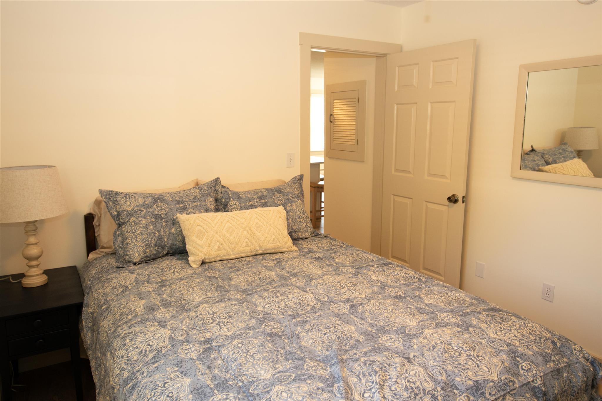 30 Pond Street, Unit 11 Ludlow, VT 05149 - Photo 12 of 27