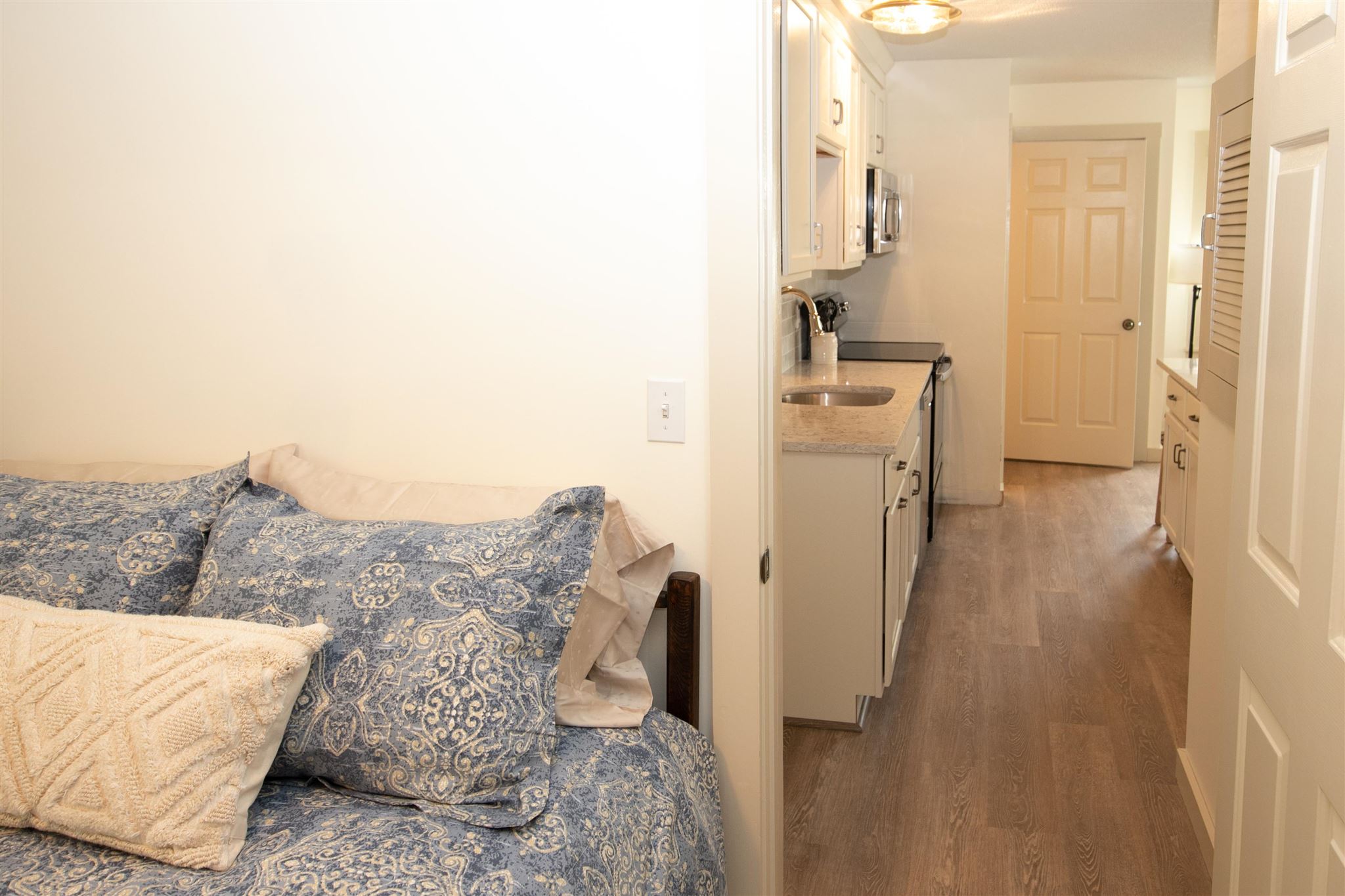 30 Pond Street, Unit 11 Ludlow, VT 05149 - Photo 13 of 27