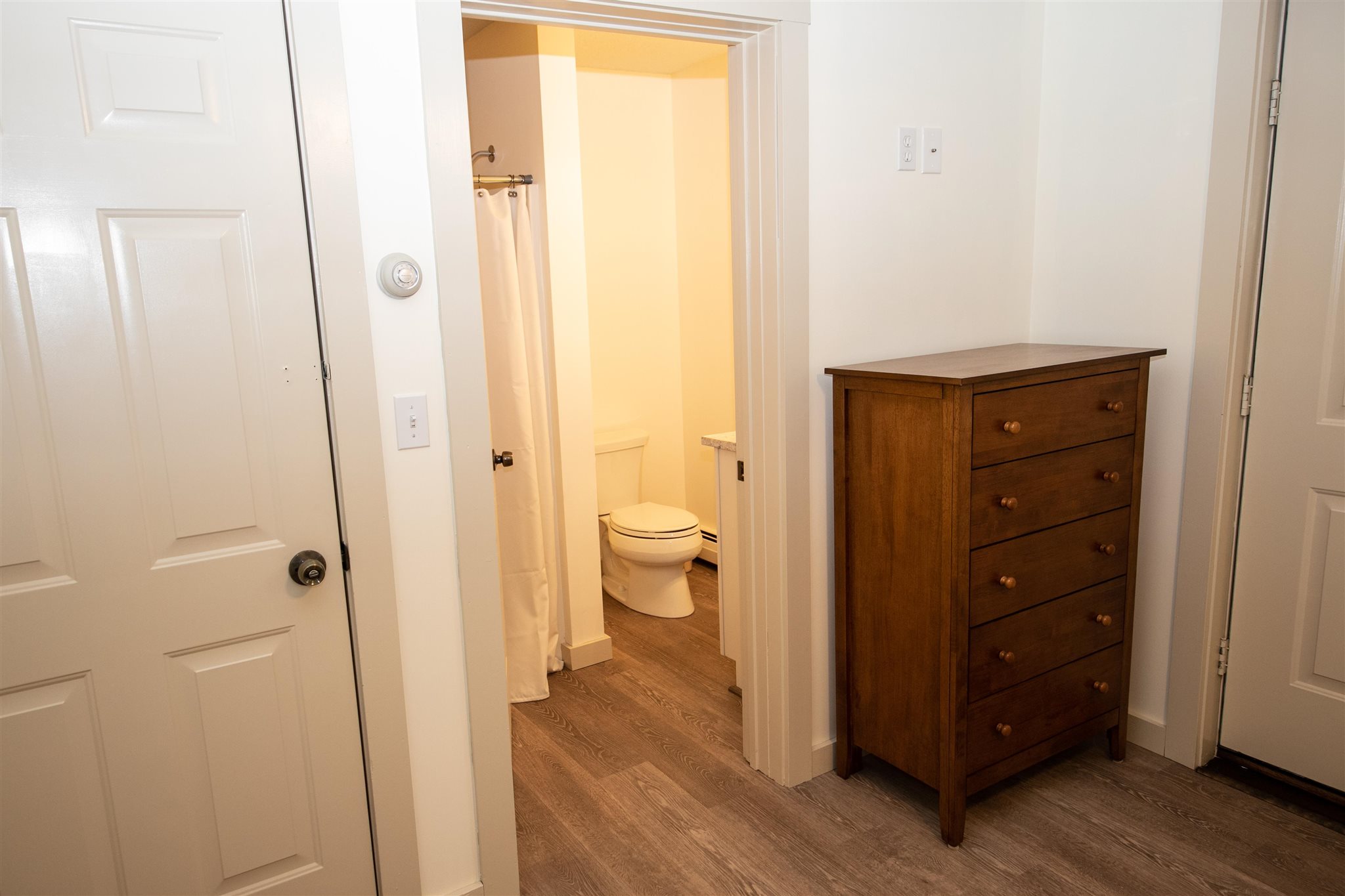 30 Pond Street, Unit 11 Ludlow, VT 05149 - Photo 17 of 27