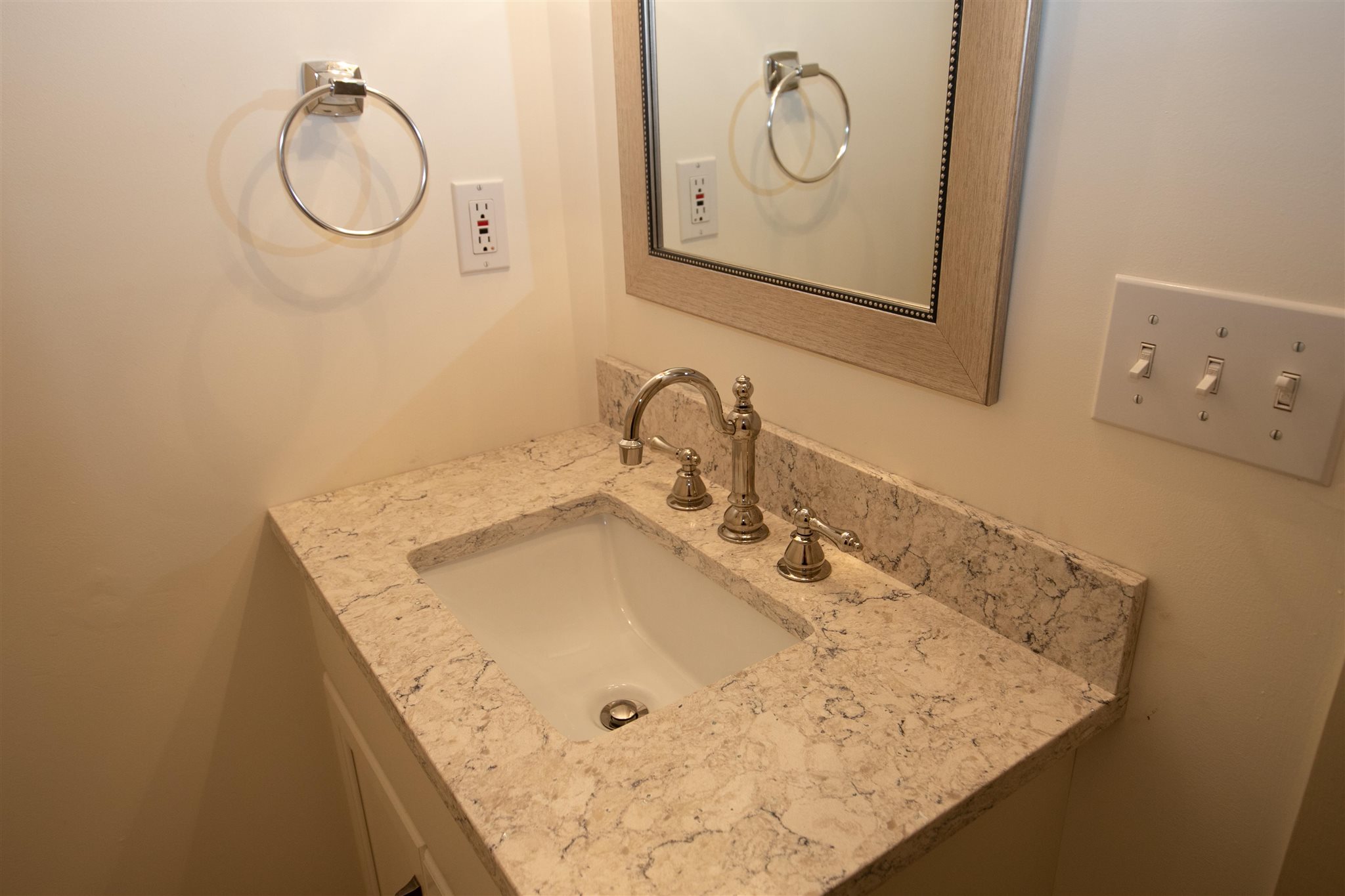 30 Pond Street, Unit 11 Ludlow, VT 05149 - Photo 18 of 27