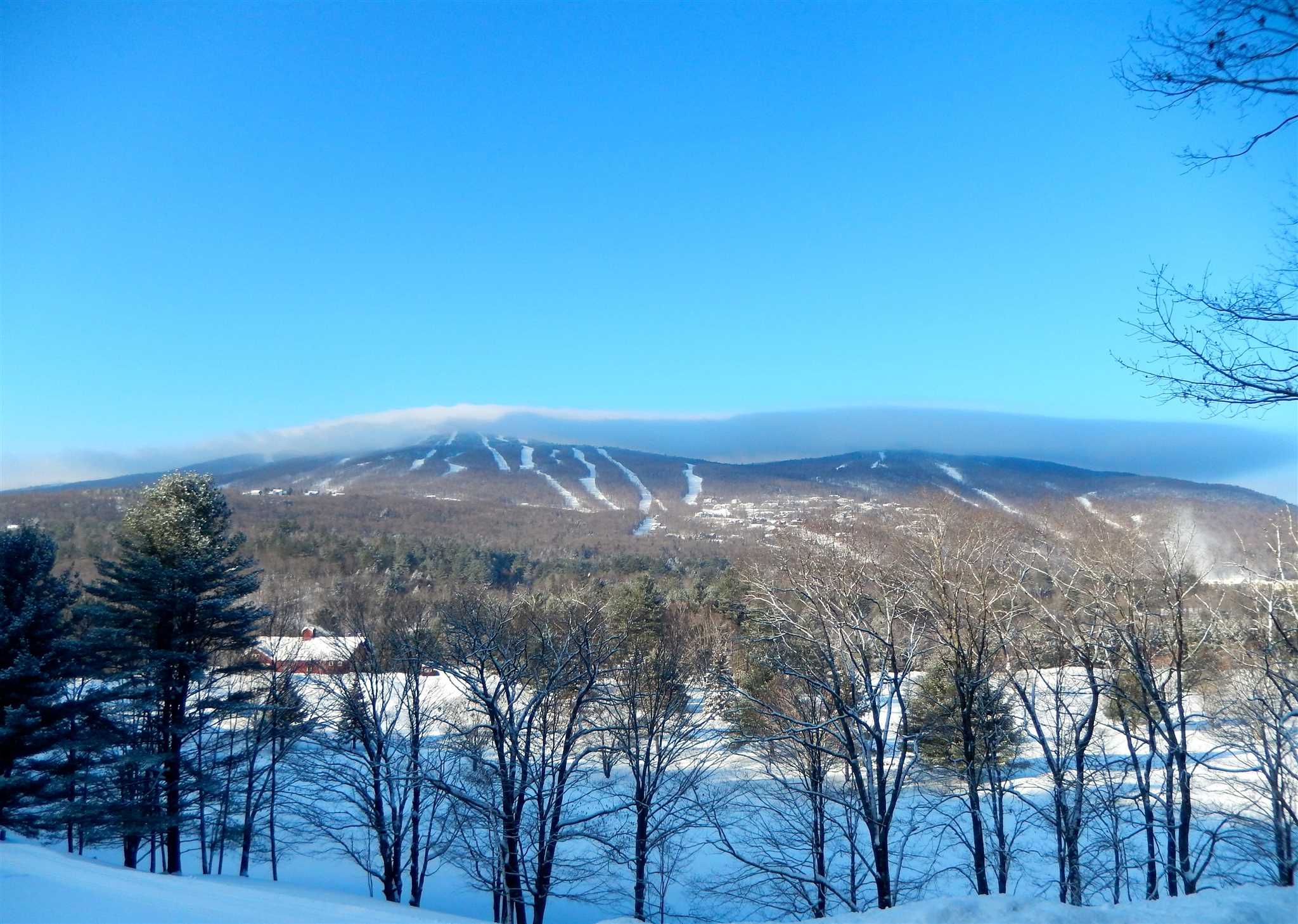30 Pond Street, Unit 11 Ludlow, VT 05149 - Photo 24 of 27