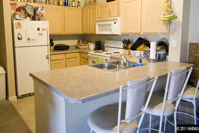 200 Talus Way, Unit 521 Reno, NV 89503 - Photo 2 of 9 Photo 2