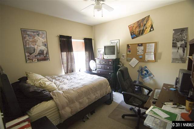 200 Talus Way, Unit 521 Reno, NV 89503 - Photo 4 of 9 Photo 4