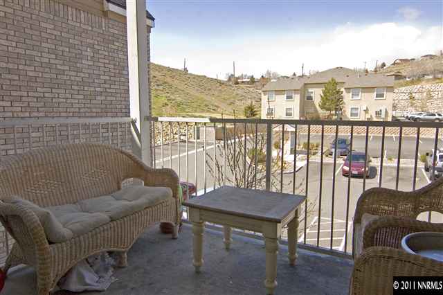 200 Talus Way, Unit 521 Reno, NV 89503 - Photo 6 of 9 Photo 6