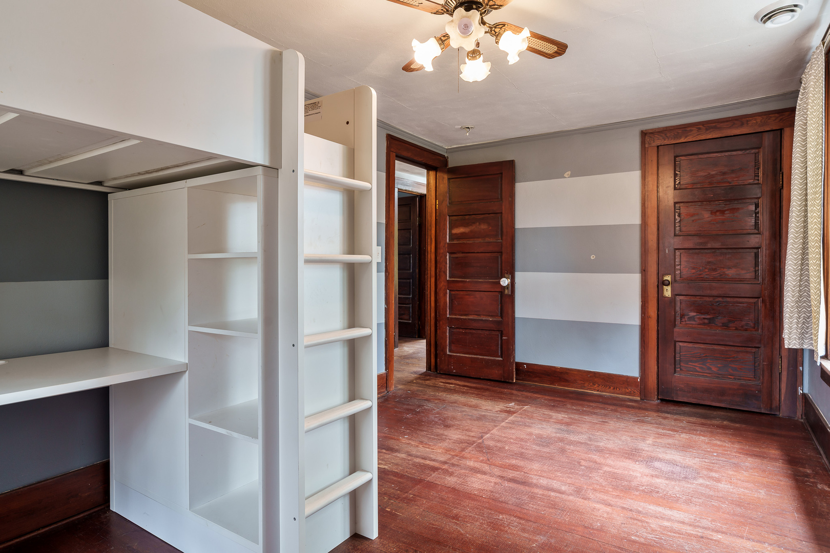 708 South Bluff Road South Beloit, IL 61080 - Photo 26 of 32 a view of an empty room with wooden floor and entryway