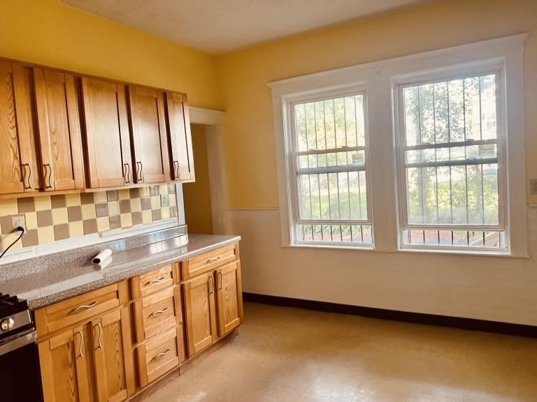 26 Hildreth Street, Unit 1 Boston, MA 02124 - Photo 2 of 7