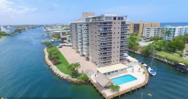 $6,250 | 1160 Hillsboro Mile, Unit 305, Hillsboro Beach, FL 33062