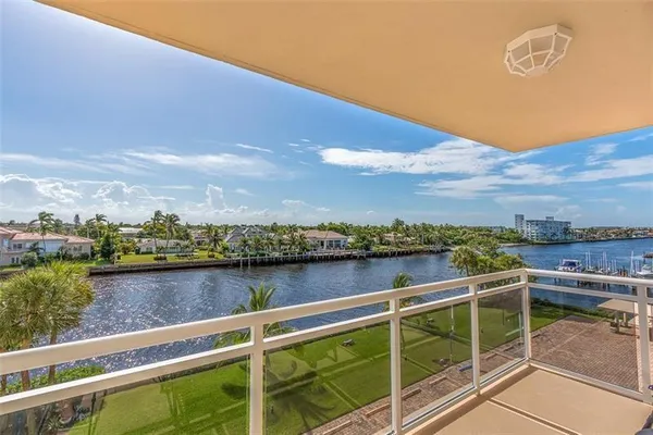 $6,250 | 1160 Hillsboro Mile, Unit 305, Hillsboro Beach, FL 33062
