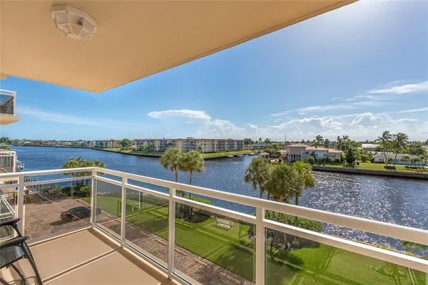 $6,250 | 1160 Hillsboro Mile, Unit 305, Hillsboro Beach, FL 33062