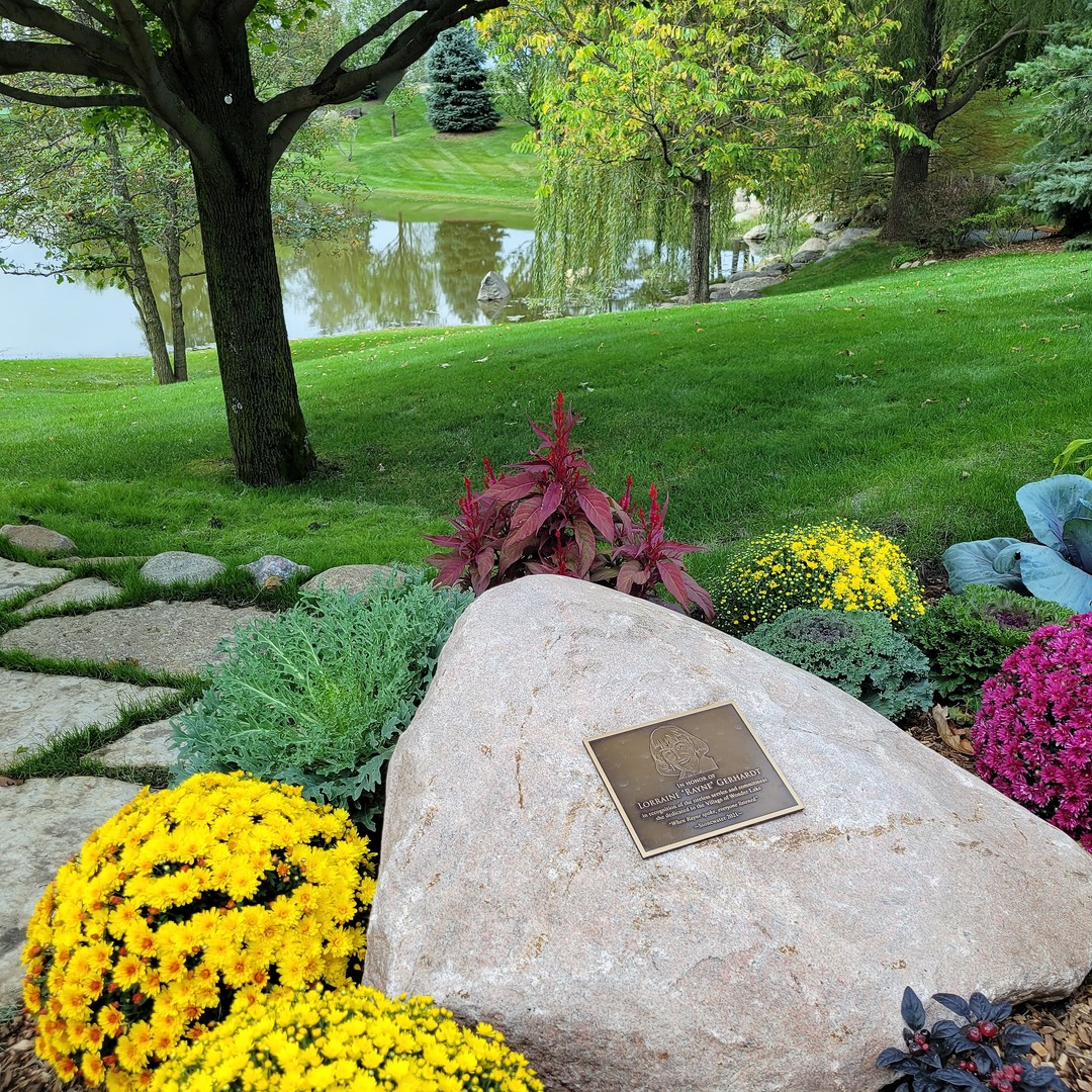 6412 Stony Brook Lane Wonder Lake, IL 60097 - Photo 31 of 36 a view of a garden with a fountain
