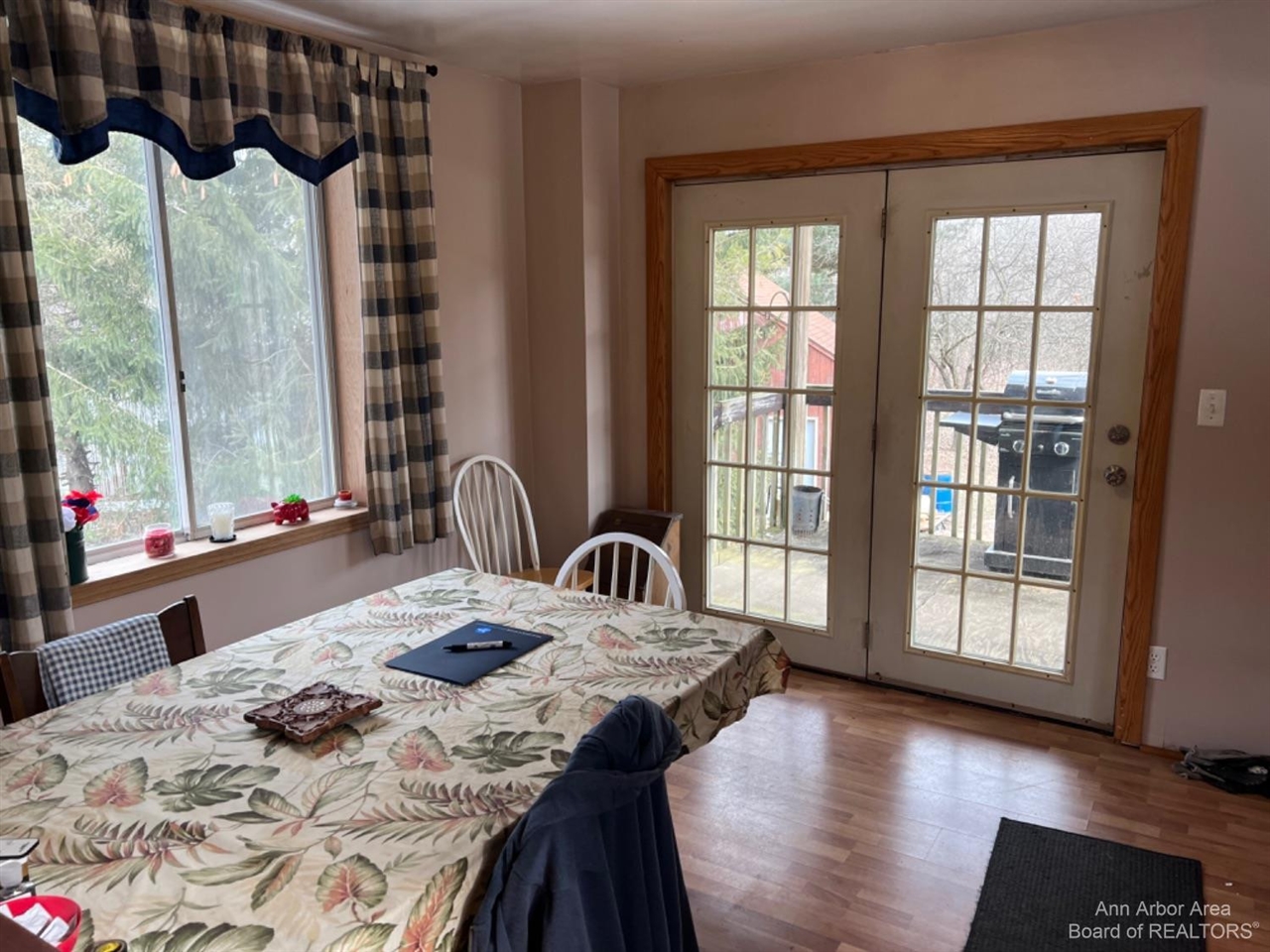8225 Grossman Road Manchester, MI 48158 - Photo 12 of 41
