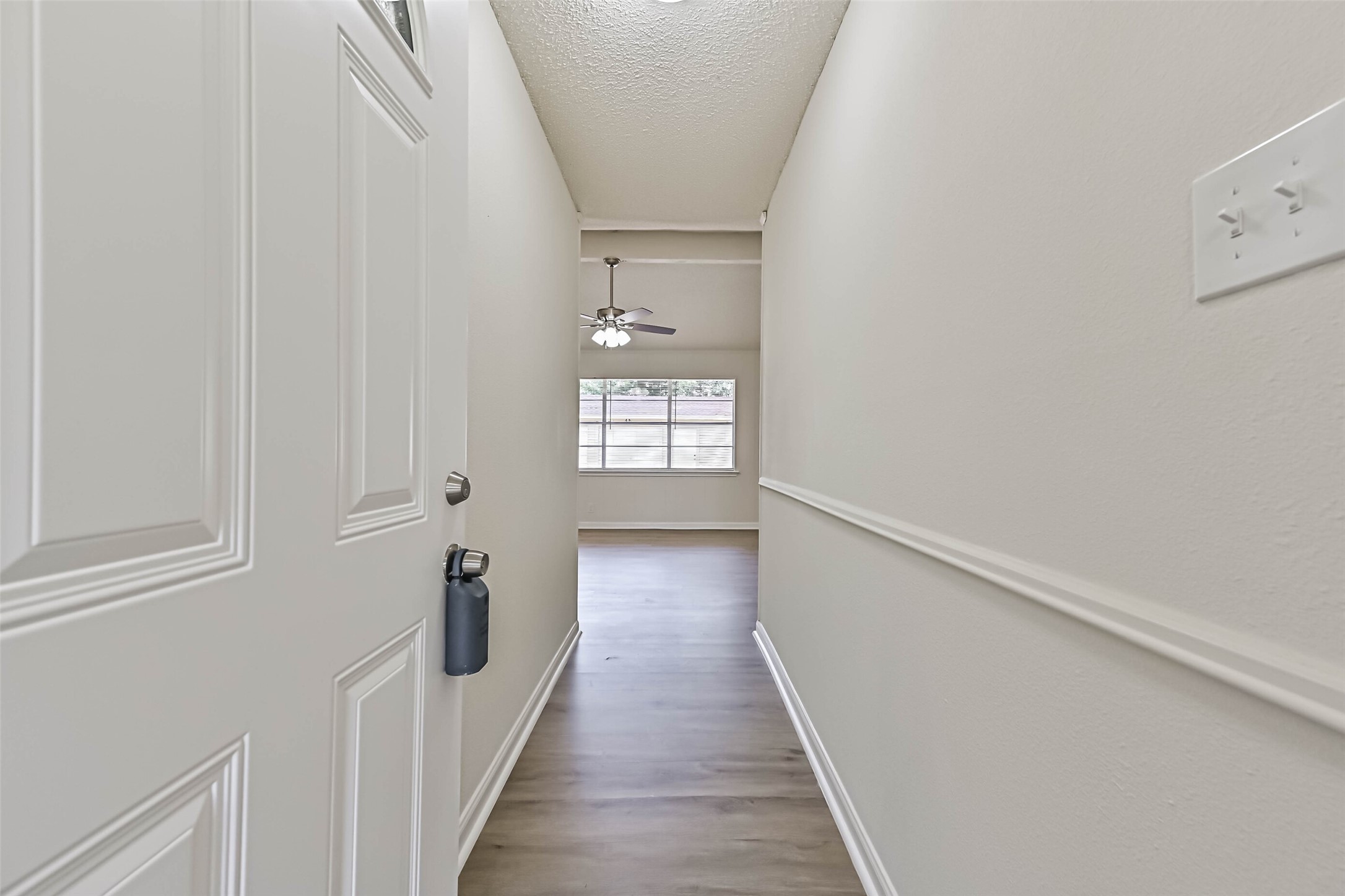 117 Dallas Street Angleton, TX 77515 - Photo 7 of 39 Gallery Image 7