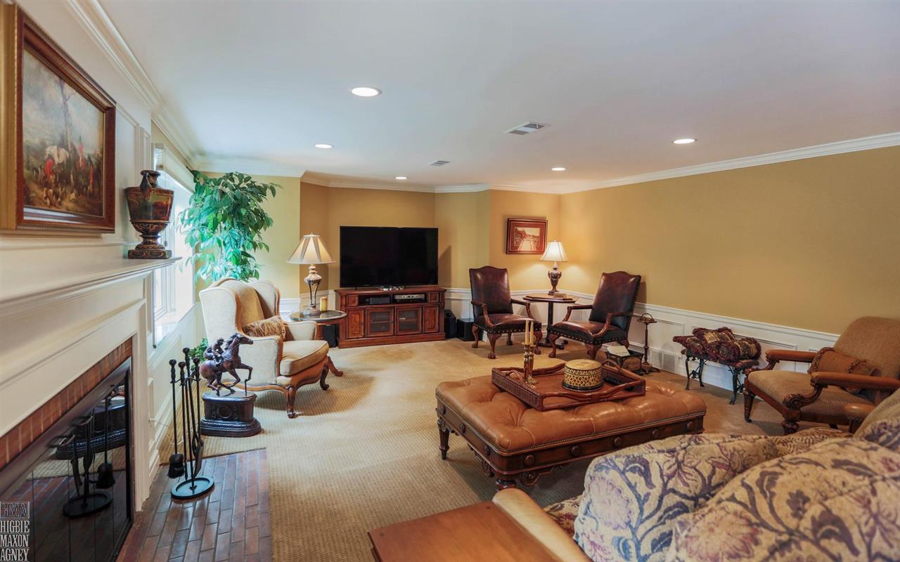 233 Stephens Road Grosse Pointe Farms, MI 48236 - Photo 29 of 42