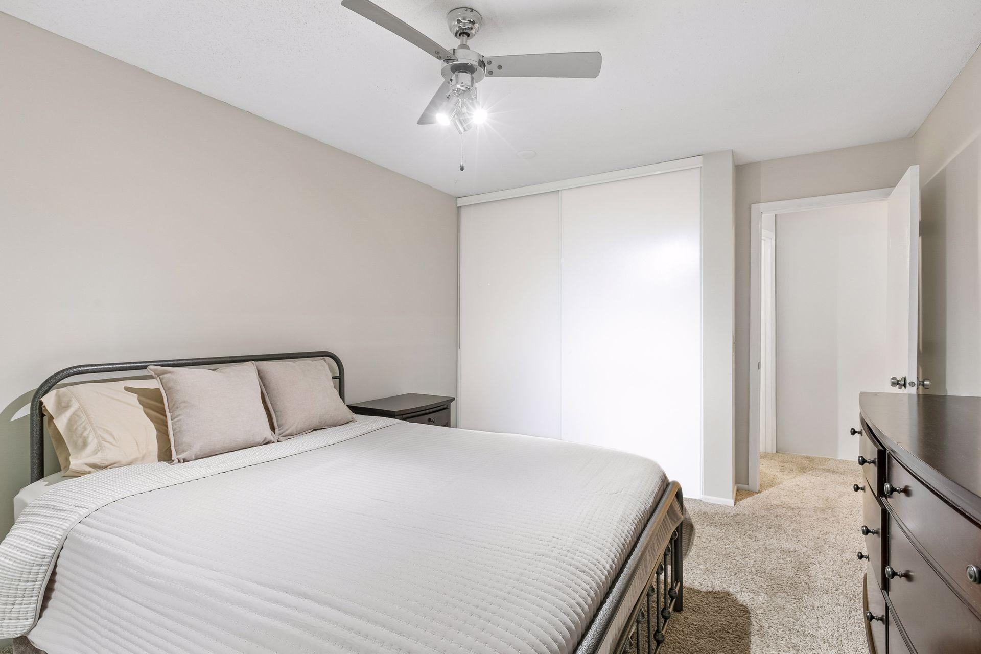 4636 Cedar Lake Road, Unit 2 St. Louis Park, MN 55416 - Photo 20 of 50 Gallery Image 20